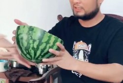 吃瓜bgm被绿,吃瓜bgm背后的情感纠葛