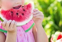 吃瓜报告baby,Baby的娱乐圈风云录