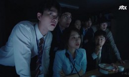 继续吃瓜看戏短片,继续吃瓜看戏，短片的娱乐魅力