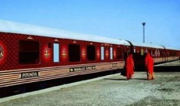 吃瓜电台火车,带你领略铁路文化魅力