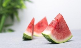 梦到吃瓜预兆什么,揭秘梦境中的神秘预兆