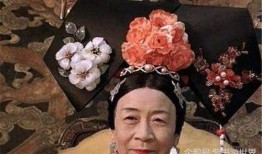 皇上带头吃瓜,宫廷风潮引领全民吃瓜热潮