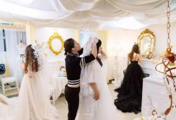 吃瓜桃子白色婚纱,一场吃瓜桃子与白色婚纱的浪漫邂逅