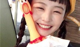 蒙眼吃瓜头像女,揭秘网络红人的神秘魅力