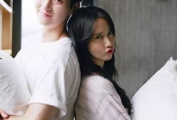 吃瓜的网名情侣