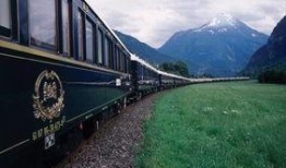 吃瓜电台火车,带你领略铁路文化魅力