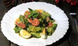 泉州甜虾吃瓜,夏日消暑美食，吃瓜乐趣无限