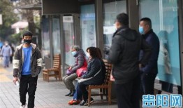 贵阳街头采访吃瓜,一网打尽吃瓜群众的日常百态