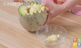 吃冰冻哈密瓜,冰冻哈密瓜，清凉一夏的甜蜜享受