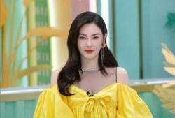 最新吃瓜女星有哪些,揭秘近期热议的吃瓜女星