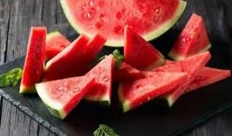 吃瓜群众只会吃瓜,只看热闹，不吃瓜的真相揭秘