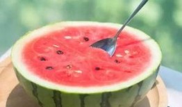 阻止吃瓜,如何有效阻止“吃瓜群众”的盲目跟风现象