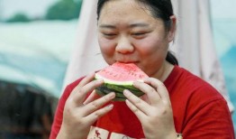 吃瓜00后,网络时代的青春印记