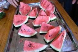 三都吃瓜,吃瓜群众揭秘地方热点事件