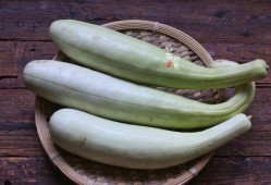 老邻居吃瓜,揭秘老邻居们的吃瓜趣事